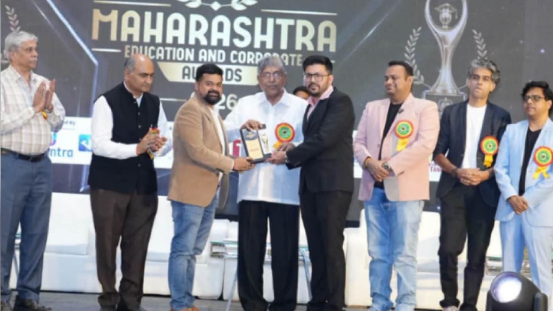 iTpreneur Wins Best Training and Placement Institute of Maharashtra 2026
